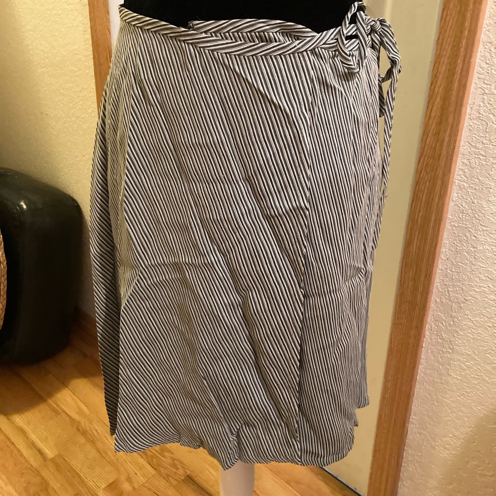 90s Ann Taylor wrap skirt size 2